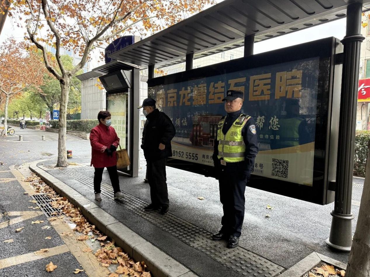 2b180c4a855d7c5ade03f958584a288f