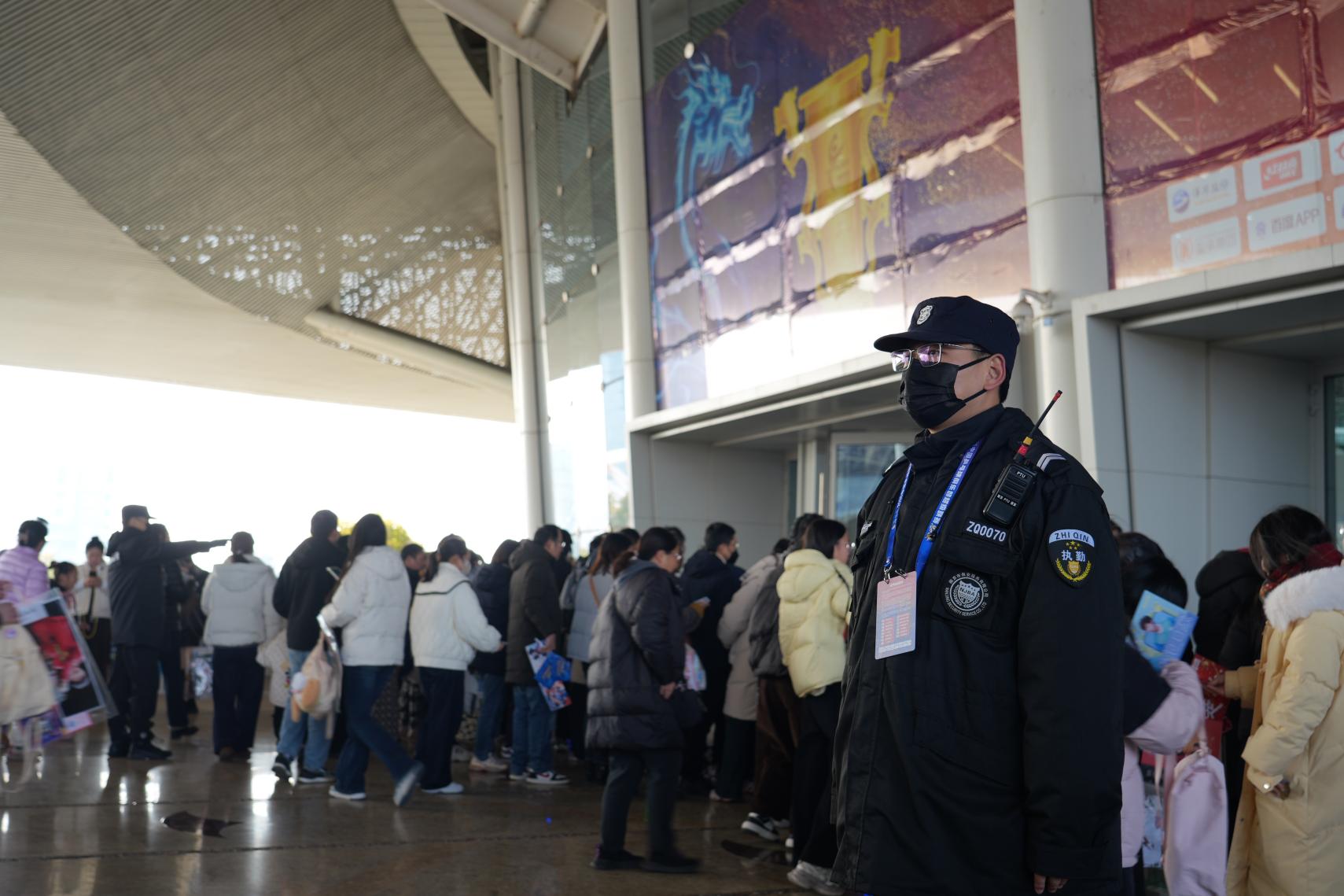 E:/25.12.10后 上傳網(wǎng)站留存/“安保鐵軍、硬核保障”2025系列報道四十一——乒超巔峰對決耀金陵 南京市保硬核護(hù)航筑平安/DSC06471.JPGDSC06471